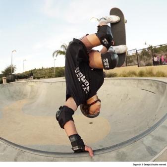 <!--{$arrProduct.name|h}-->